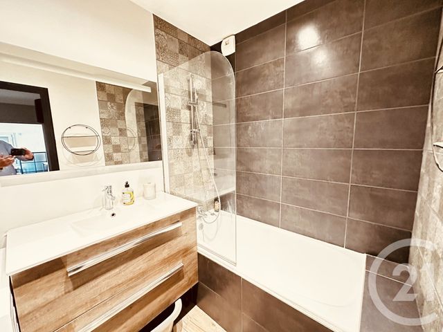 Appartement T3 &agrave; vendre - 3 pi&egrave;ces - 66,31 m2 - St Sebastien Sur Loire - 44 - PAYS-DE-LOIRE