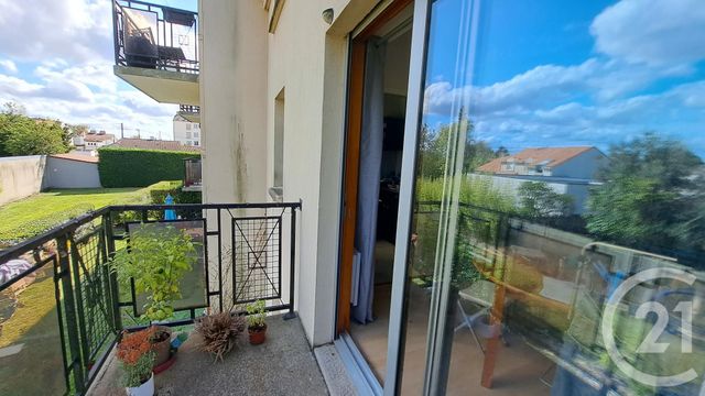 Appartement Duplex &agrave; vendre - 3 pi&egrave;ces - 54,01 m2 - St Sebastien Sur Loire - 44 - PAYS-DE-LOIRE