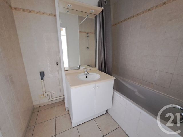 Appartement F2 &agrave; vendre - 2 pi&egrave;ces - 44,87 m2 - St Sebastien Sur Loire - 44 - PAYS-DE-LOIRE