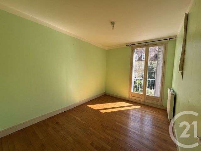 Appartement F4 &agrave; louer - 4 pi&egrave;ces - 79,93 m2 - Alencon - 61 - BASSE-NORMANDIE