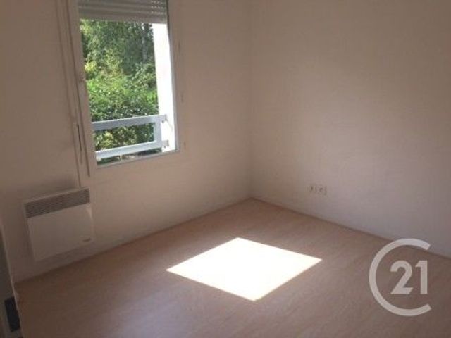 Maison &agrave; louer - 4 pi&egrave;ces - 79,60 m2 - Alencon - 61 - BASSE-NORMANDIE