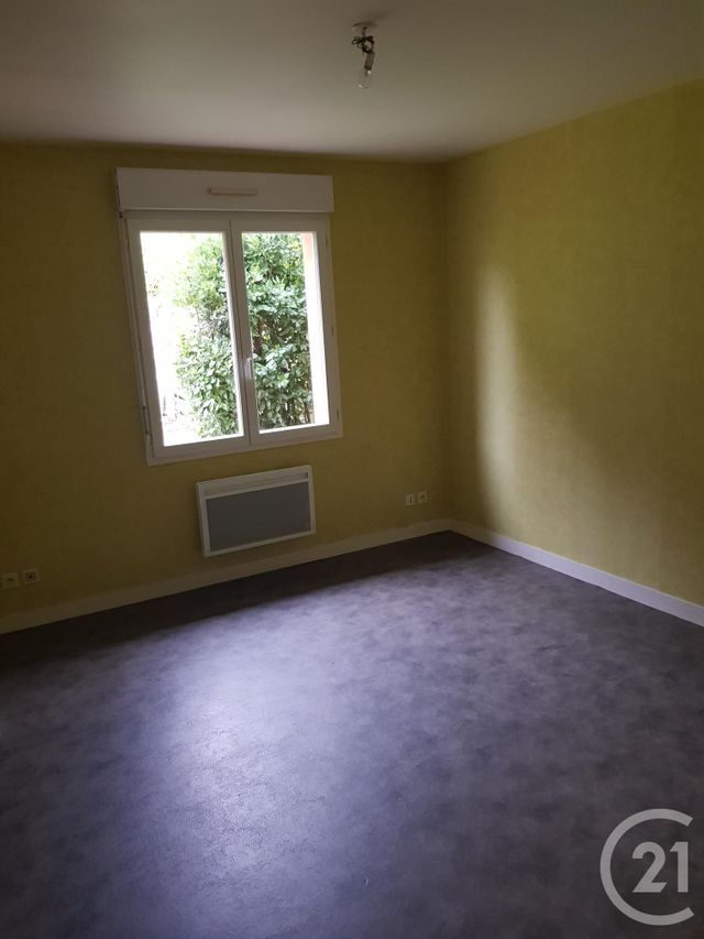 Maison à louer - 4 pièces - 80,06 m2 - Champfleur - 72 - PAYS-DE-LOIRE