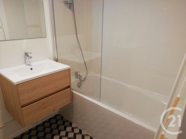 Appartement F1 &agrave; louer - 1 pi&egrave;ce - 30,39 m2 - Alencon - 61 - BASSE-NORMANDIE