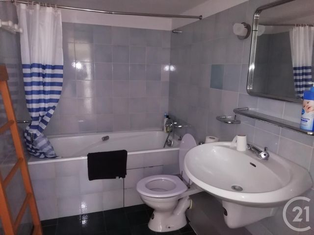 Appartement F2 &agrave; louer - 2 pi&egrave;ces - 31 m2 - Alencon - 61 - BASSE-NORMANDIE