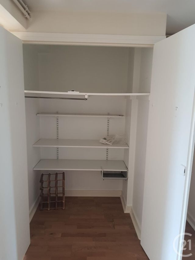 Appartement F5 &agrave; louer - 5 pi&egrave;ces - 99,89 m2 - Alencon - 61 - BASSE-NORMANDIE