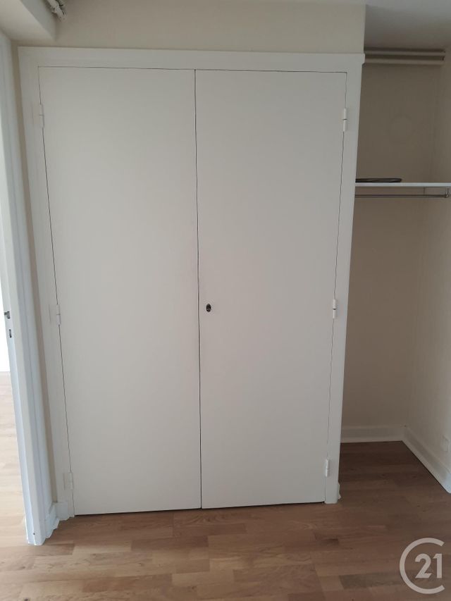 Appartement F5 &agrave; louer - 5 pi&egrave;ces - 99,89 m2 - Alencon - 61 - BASSE-NORMANDIE