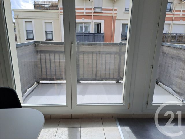 Appartement &agrave; louer - 2 pi&egrave;ces - 43 m2 - Alencon - 61 - BASSE-NORMANDIE