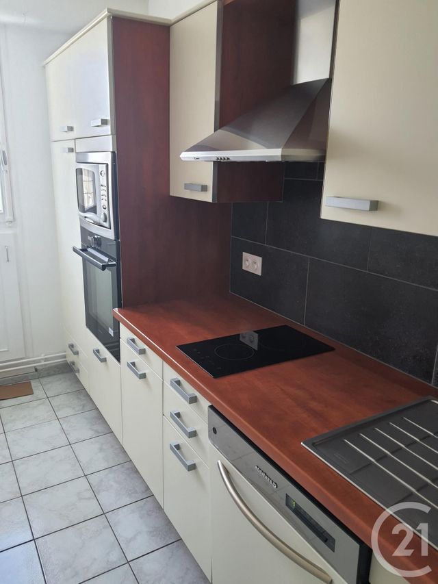 Appartement F2 &agrave; louer - 2 pi&egrave;ces - 45,76 m2 - Alencon - 61 - BASSE-NORMANDIE