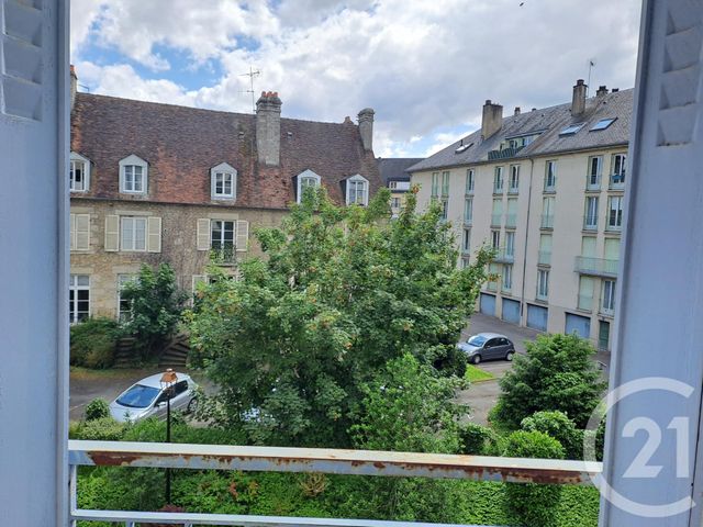 Appartement F4 &agrave; louer - 4 pi&egrave;ces - 80 m2 - Alencon - 61 - BASSE-NORMANDIE