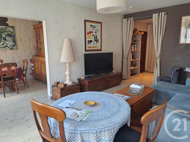 Appartement F4 &agrave; louer - 4 pi&egrave;ces - 80 m2 - Alencon - 61 - BASSE-NORMANDIE