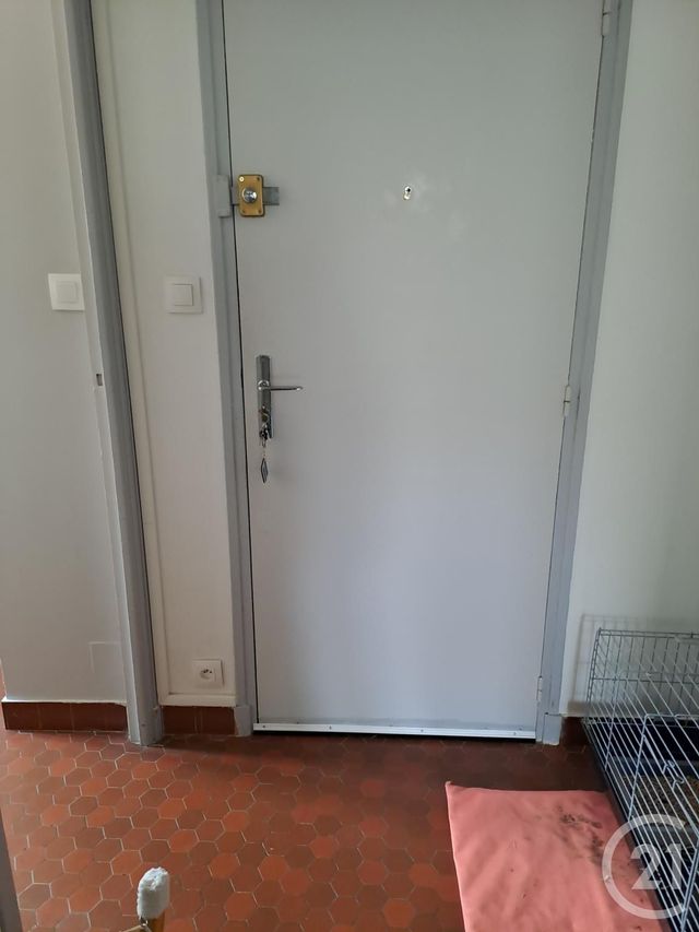 Appartement F2 &agrave; louer - 2 pi&egrave;ces - 59 m2 - Alencon - 61 - BASSE-NORMANDIE