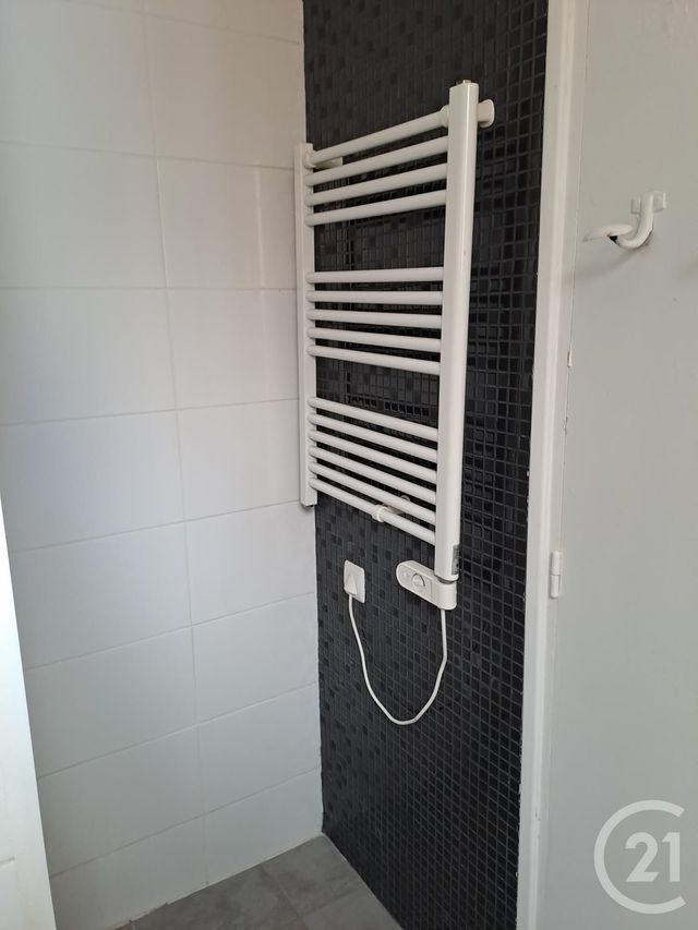 Maison &agrave; louer - 2 pi&egrave;ces - 45,21 m2 - Alencon - 61 - BASSE-NORMANDIE