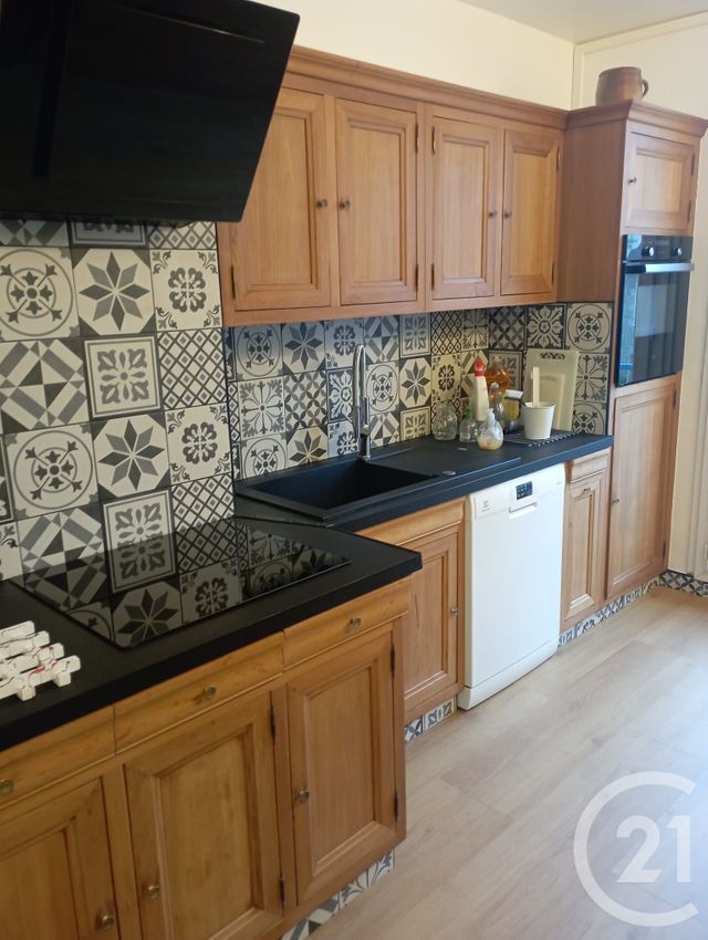 Appartement F4 à louer - 4 pièces - 78,39 m2 - Alencon - 61 - BASSE-NORMANDIE