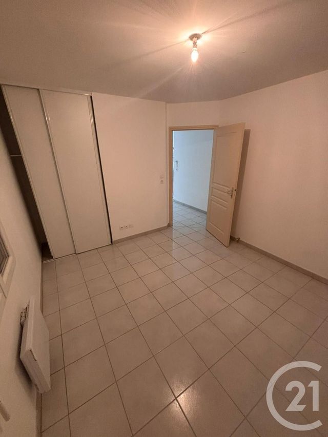 Maison &agrave; louer - 3 pi&egrave;ces - 68 m2 - Alencon - 61 - BASSE-NORMANDIE