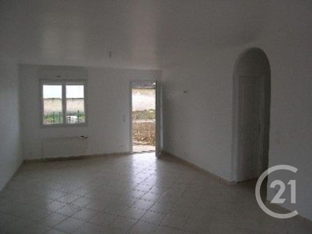 Maison à louer - 4 pièces - 78 m2 - Alencon - 61 - BASSE-NORMANDIE