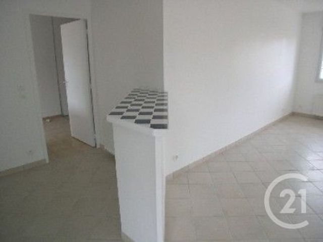 Maison à louer - 4 pièces - 78 m2 - Alencon - 61 - BASSE-NORMANDIE