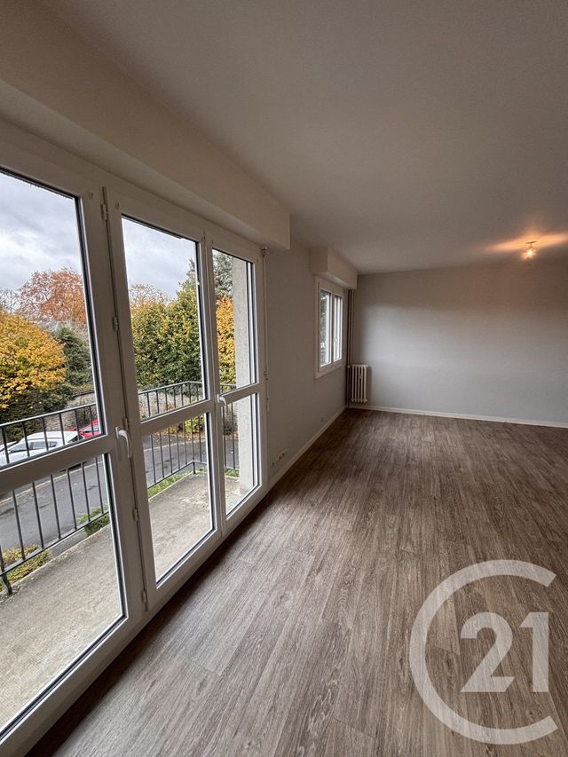 Appartement F4 à louer - 4 pièces - 73,88 m2 - Alencon - 61 - BASSE-NORMANDIE