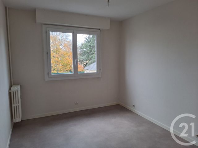 Appartement F4 à louer - 4 pièces - 73,88 m2 - Alencon - 61 - BASSE-NORMANDIE