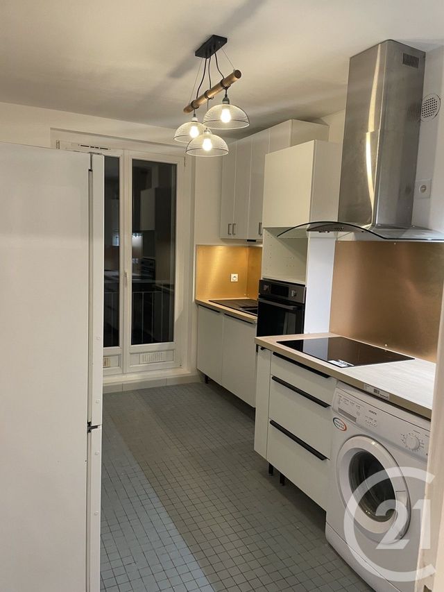 Appartement F4 &agrave; louer - 4 pi&egrave;ces - 76,53 m2 - Alencon - 61 - BASSE-NORMANDIE