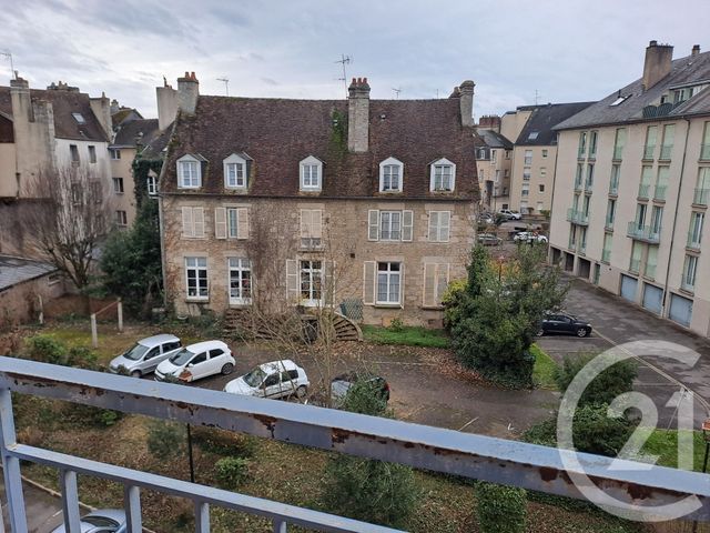 Appartement F4 &agrave; louer - 4 pi&egrave;ces - 76,53 m2 - Alencon - 61 - BASSE-NORMANDIE