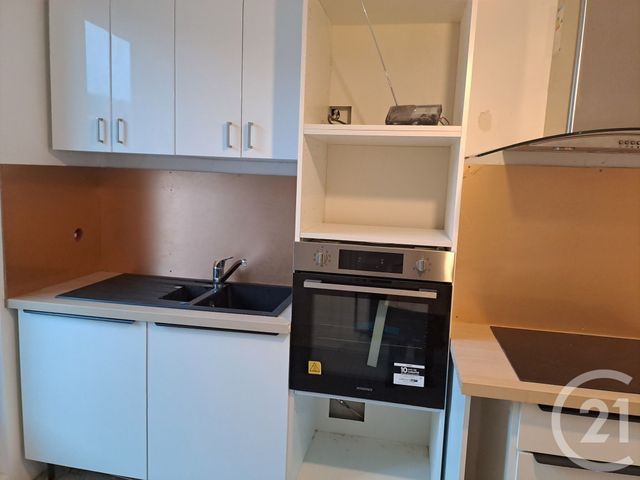 Appartement F4 à louer - 4 pièces - 76,53 m2 - Alencon - 61 - BASSE-NORMANDIE