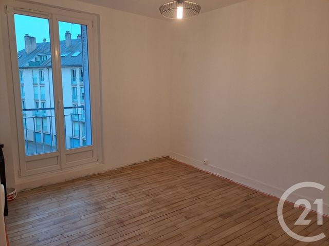 Appartement F4 à louer - 4 pièces - 76,53 m2 - Alencon - 61 - BASSE-NORMANDIE