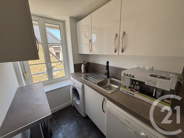 Appartement F3 &agrave; louer - 3 pi&egrave;ces - 64,70 m2 - Alencon - 61 - BASSE-NORMANDIE