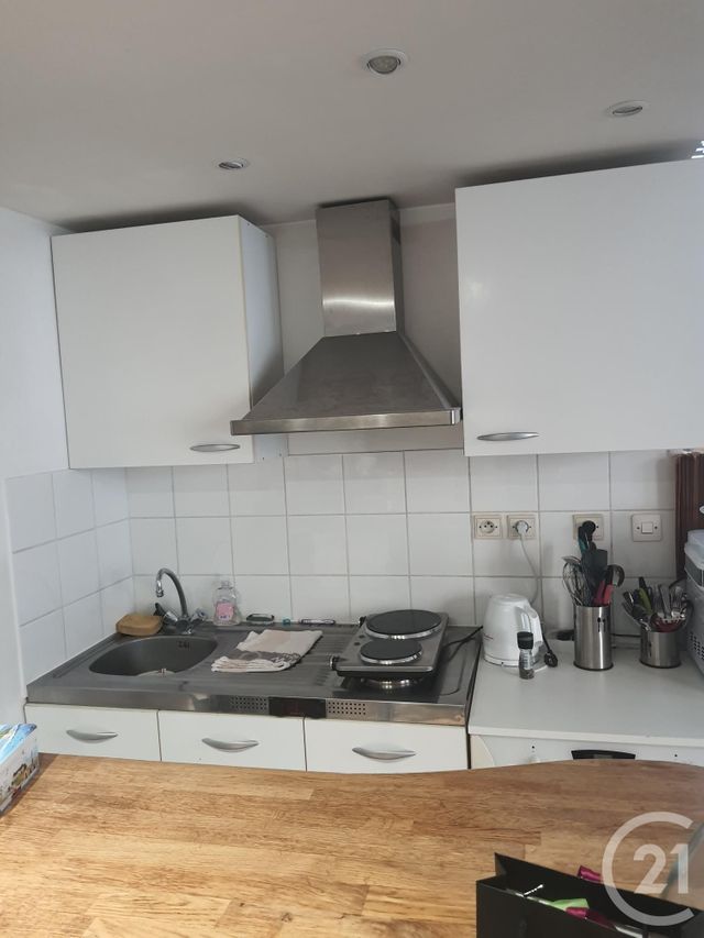 Appartement F2 &agrave; louer - 2 pi&egrave;ces - 38,75 m2 - Alencon - 61 - BASSE-NORMANDIE