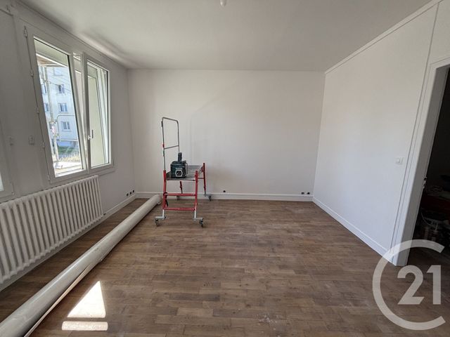 Maison &agrave; louer - 4 pi&egrave;ces - 79,63 m2 - Alencon - 61 - BASSE-NORMANDIE