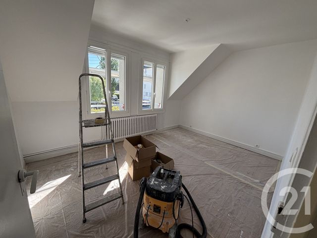 Maison &agrave; louer - 4 pi&egrave;ces - 79,63 m2 - Alencon - 61 - BASSE-NORMANDIE