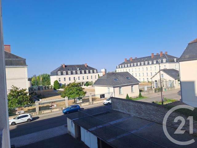Appartement F3 &agrave; louer - 3 pi&egrave;ces - 72,84 m2 - Alencon - 61 - BASSE-NORMANDIE