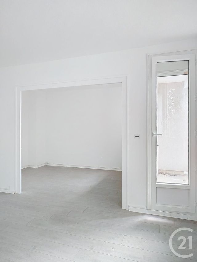 Appartement F4 à vendre - 4 pièces - 70,80 m2 - St Michel Sur Orge - 91 - ILE-DE-FRANCE