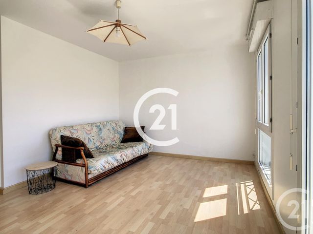 Appartement Studio à louer - 1 pièce - 30 m2 - Bretigny Sur Orge - 91 - ILE-DE-FRANCE
