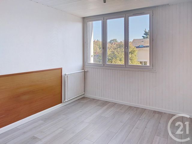 Appartement F3 à vendre - 3 pièces - 65,92 m2 - Bretigny Sur Orge - 91 - ILE-DE-FRANCE