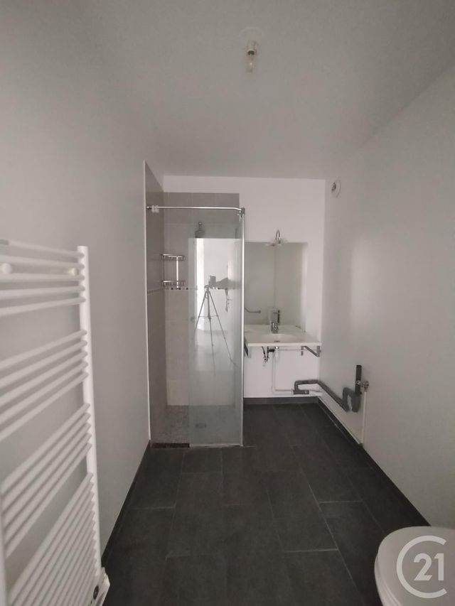 Appartement F2 à vendre - 2 pièces - 37,66 m2 - Villejust - 91 - ILE-DE-FRANCE