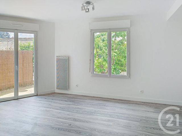 Appartement F2 à vendre - 2 pièces - 37,66 m2 - Villejust - 91 - ILE-DE-FRANCE