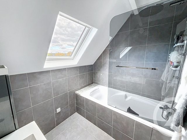 Maison à vendre - 4 pièces - 106,89 m2 - Bretigny Sur Orge - 91 - ILE-DE-FRANCE