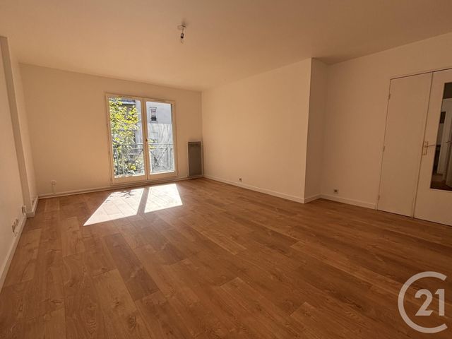 Appartement F3 à louer - 3 pièces - 67 m2 - Bretigny Sur Orge - 91 - ILE-DE-FRANCE