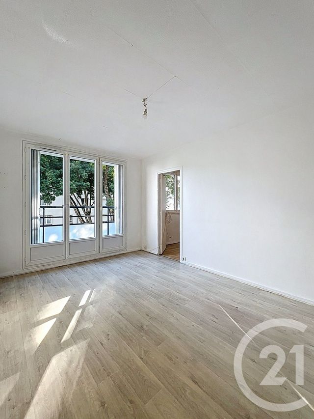 Appartement F2 à vendre - 2 pièces - 40,58 m2 - St Michel Sur Orge - 91 - ILE-DE-FRANCE