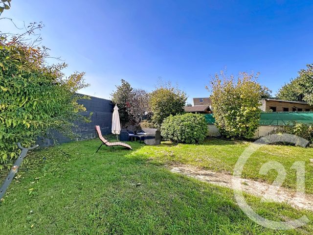 Maison à vendre - 5 pièces - 131,87 m2 - Ste Genevieve Des Bois - 91 - ILE-DE-FRANCE