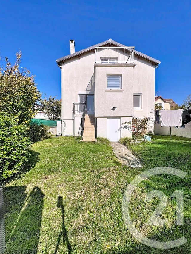 Maison à vendre - 5 pièces - 131,87 m2 - Ste Genevieve Des Bois - 91 - ILE-DE-FRANCE