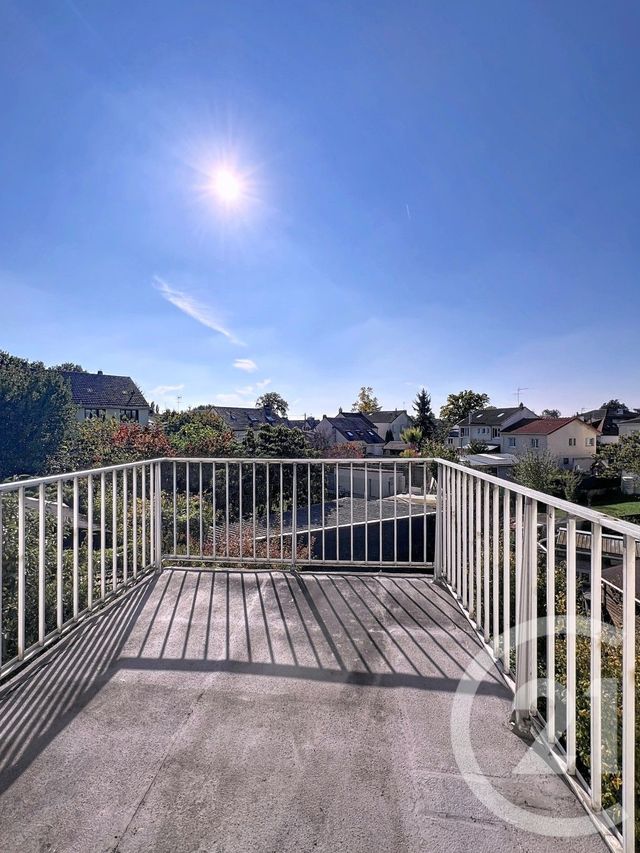 Maison à vendre - 5 pièces - 131,87 m2 - Ste Genevieve Des Bois - 91 - ILE-DE-FRANCE