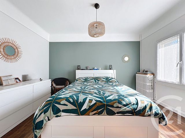 Maison à vendre - 5 pièces - 131,87 m2 - Ste Genevieve Des Bois - 91 - ILE-DE-FRANCE