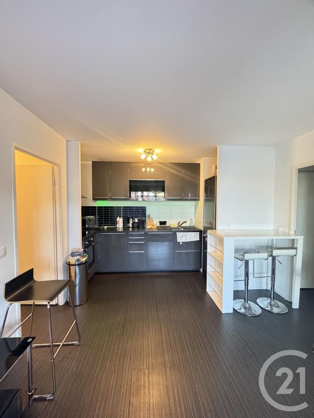 Appartement F4 &agrave; louer - 4 pi&egrave;ces - 74,54 m2 - 91 - ILE-DE-FRANCE