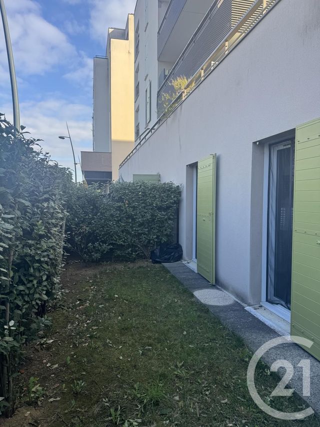 Appartement F4 &agrave; louer - 4 pi&egrave;ces - 74,54 m2 - 91 - ILE-DE-FRANCE