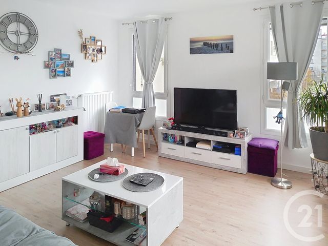 Appartement F2 à vendre - 2 pièces - 48,43 m2 - Bretigny Sur Orge - 91 - ILE-DE-FRANCE