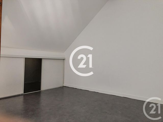 Appartement Duplex à louer - 2 pièces - 32 m2 - St Michel Sur Orge - 91 - ILE-DE-FRANCE