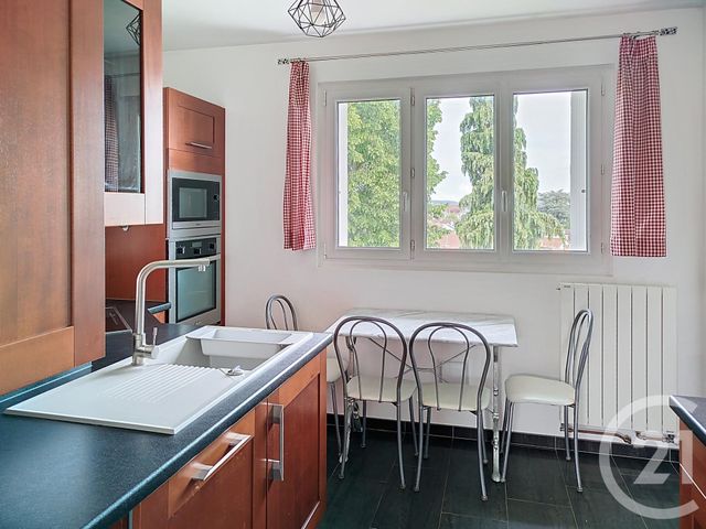 Appartement F4 &agrave; louer - 4 pi&egrave;ces - 84,70 m2 - Bretigny Sur Orge - 91 - ILE-DE-FRANCE