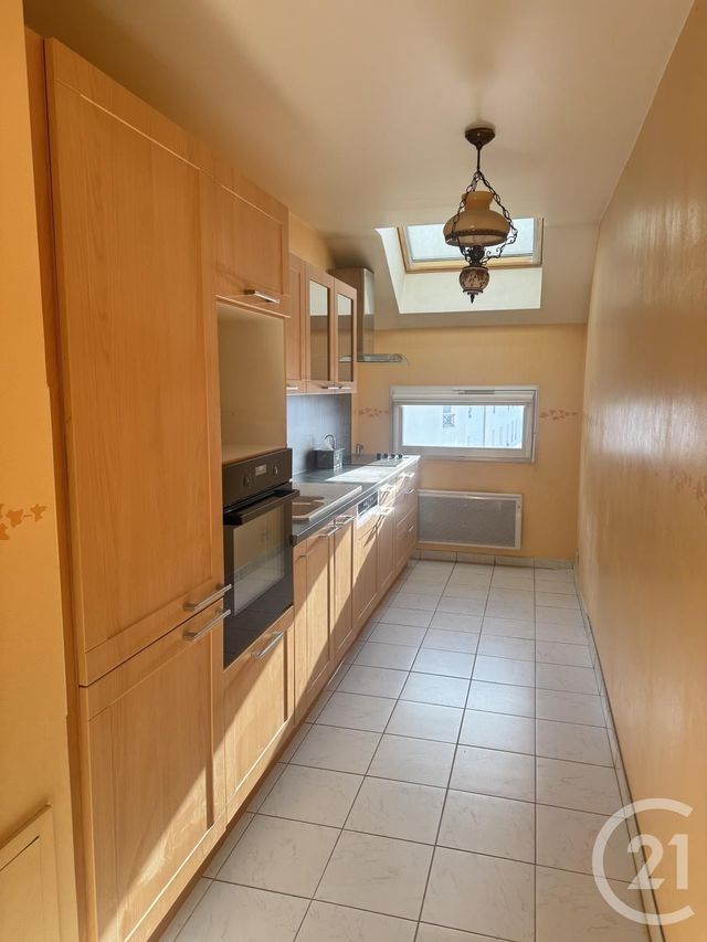 Appartement F5 &agrave; louer - 5 pi&egrave;ces - 99,53 m2 - Bretigny Sur Orge - 91 - ILE-DE-FRANCE