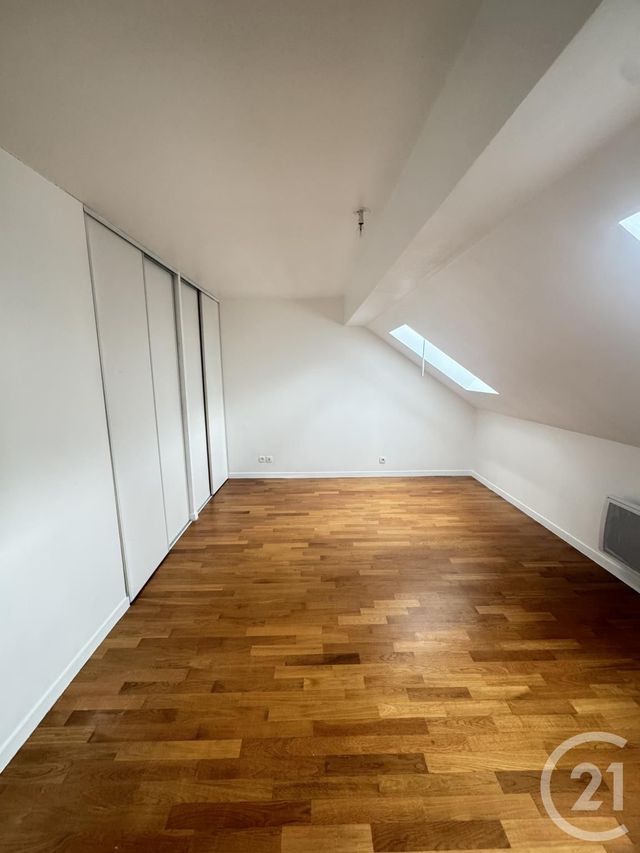 Appartement F5 &agrave; louer - 5 pi&egrave;ces - 99,53 m2 - Bretigny Sur Orge - 91 - ILE-DE-FRANCE